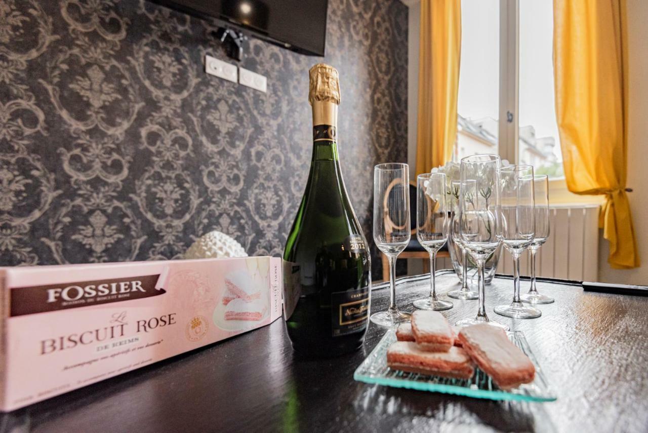 Suite Premium Le Figaro 1 Epernay Ngoại thất bức ảnh